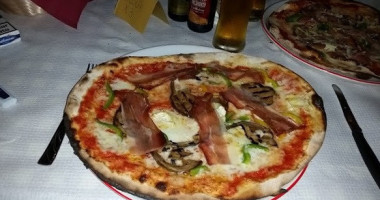 Provincia Di Pizza food