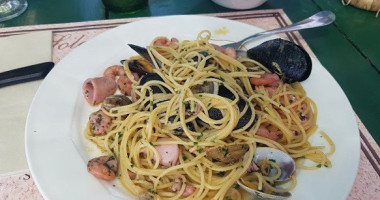 Sole Mare food