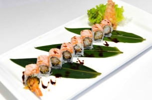 Sushi Aperto Tutti I Giorni food