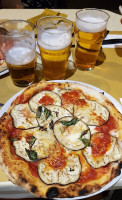 Pizzeria Funiculi food