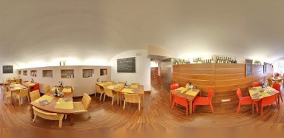 Osteria Del Sivori inside