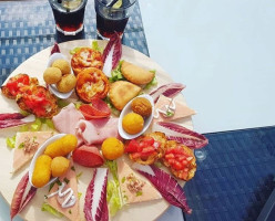 Zanza Beach Club food