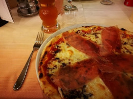 Pizzeria Piave food