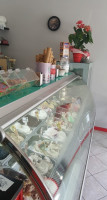 Solocosebuone Gelateria inside