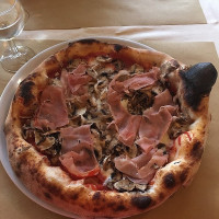 Pizzeria Funiculi-funicula food