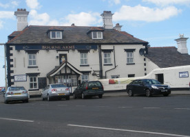 Bourne Arms outside