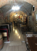 Enoteca Delle Carceri food