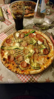 Pizzera Al Parco food