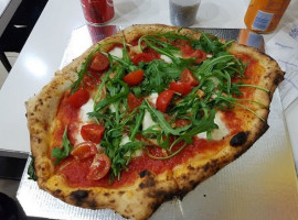 Pizzeria Donna Margherita food