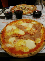 Pizzeria La Sfiziosa food