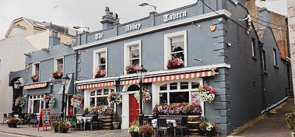 A Taste Of Howth outside