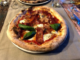 Il Papero Nero Pizza Bistrot food