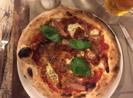 Il Papero Nero Pizza Bistrot food