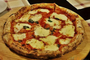 Pizzeria New Antichi Portici food