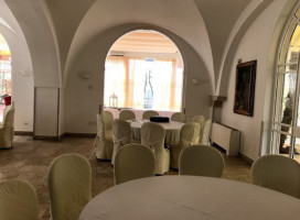 Villa Fenicia inside