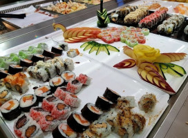 Mizuumi Sushi Wok food