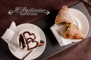 Il Pasticcino food