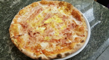 Pizzeria Alla Torre food