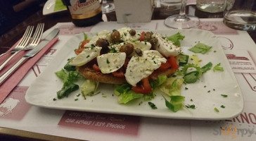 Osteria Brodo Di Giuggiole food