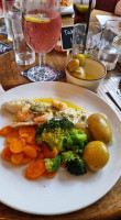 Old Glais Inn food