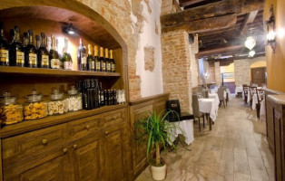 Taverna La Corte food