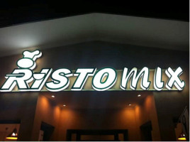 Ristomix outside