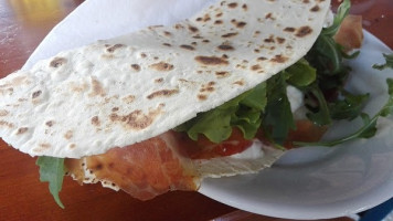 Piadina Da Pio food