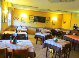 Trattoria Aquila D'oro food