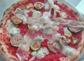 Pizzeria Frontemare Nettuno food