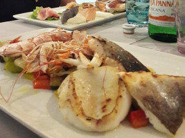 Pizzeria Frontemare Nettuno food