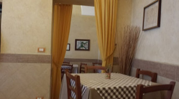 Trattoria Da Fifina inside