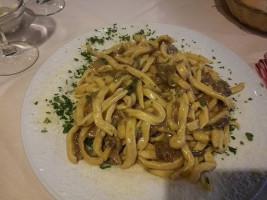 La Tana Da Mario food