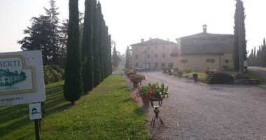 Lambruscheria Cà  Berti outside