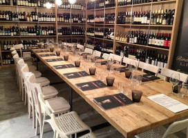 Enoteca Sfusi Ma Buoni food