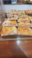 La Pizzaccia Pizzeria E Kebab food