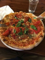 Pizzeria Miss Biss food