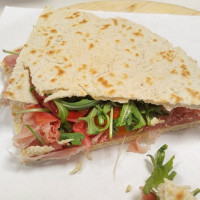 Piadineria Moranna food