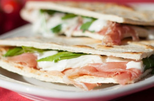 Piadineria Moranna food