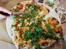 Pizzeria San Benedetto food