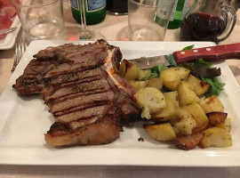 Oste Vittorio food