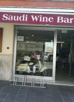 Saudi Wine food