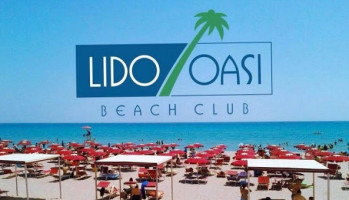 Lido L'oasi Beach Club outside