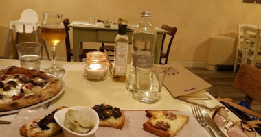 Osteria Del Borgo food