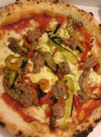 Pizza Partenopea food