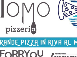 Momo Pizzeria food