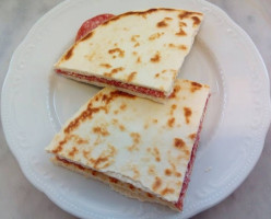 Piadina Dalla Fedora inside