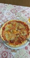 Pizzeria Della Pace food