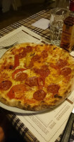 Pizzeria Benella food