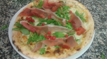 Fior Di Pizza food