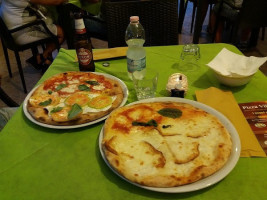 Pizza Village Agora S A S food